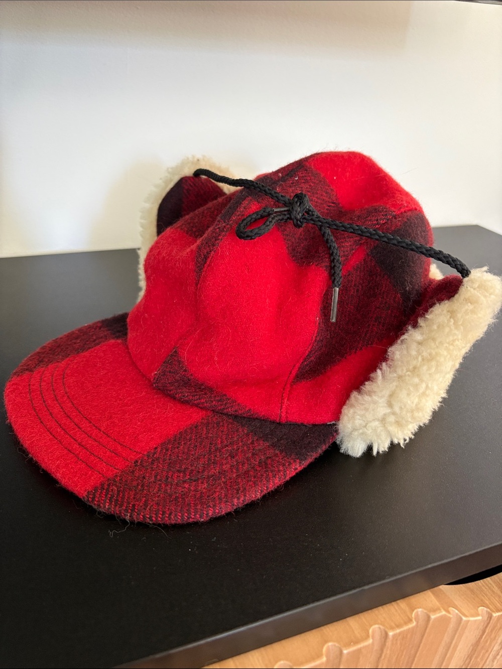 Filson vintage red check Double Mackinaw Wool Cap Size: XL